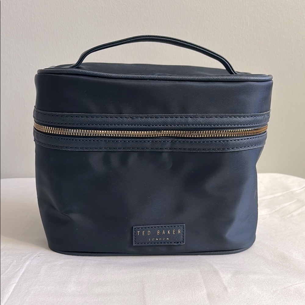 Ted Baker London navy nylon structured cosmetic toiletries case w enamel zippers